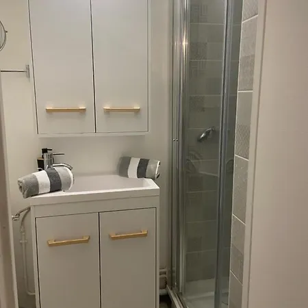 Apartment F2 Lumineux Equipe Sur La Route Des Plages